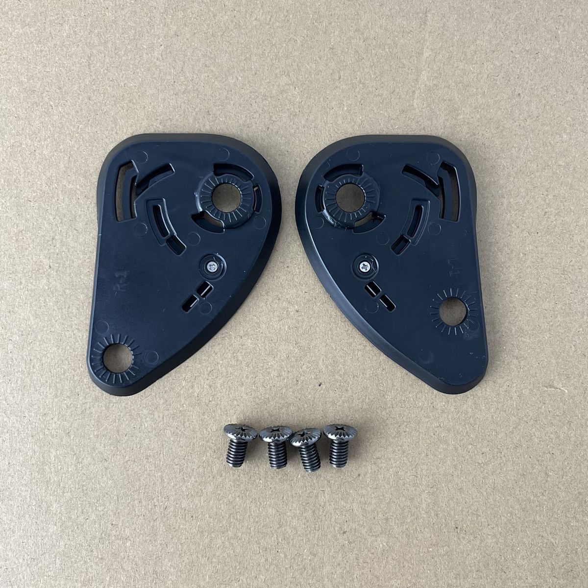 Helmet Visor Base Plate Pivot  - Motorcycle Gear Kit ulasan dan harga